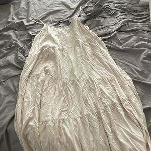 Cream colored Anrabess midi flowy dress